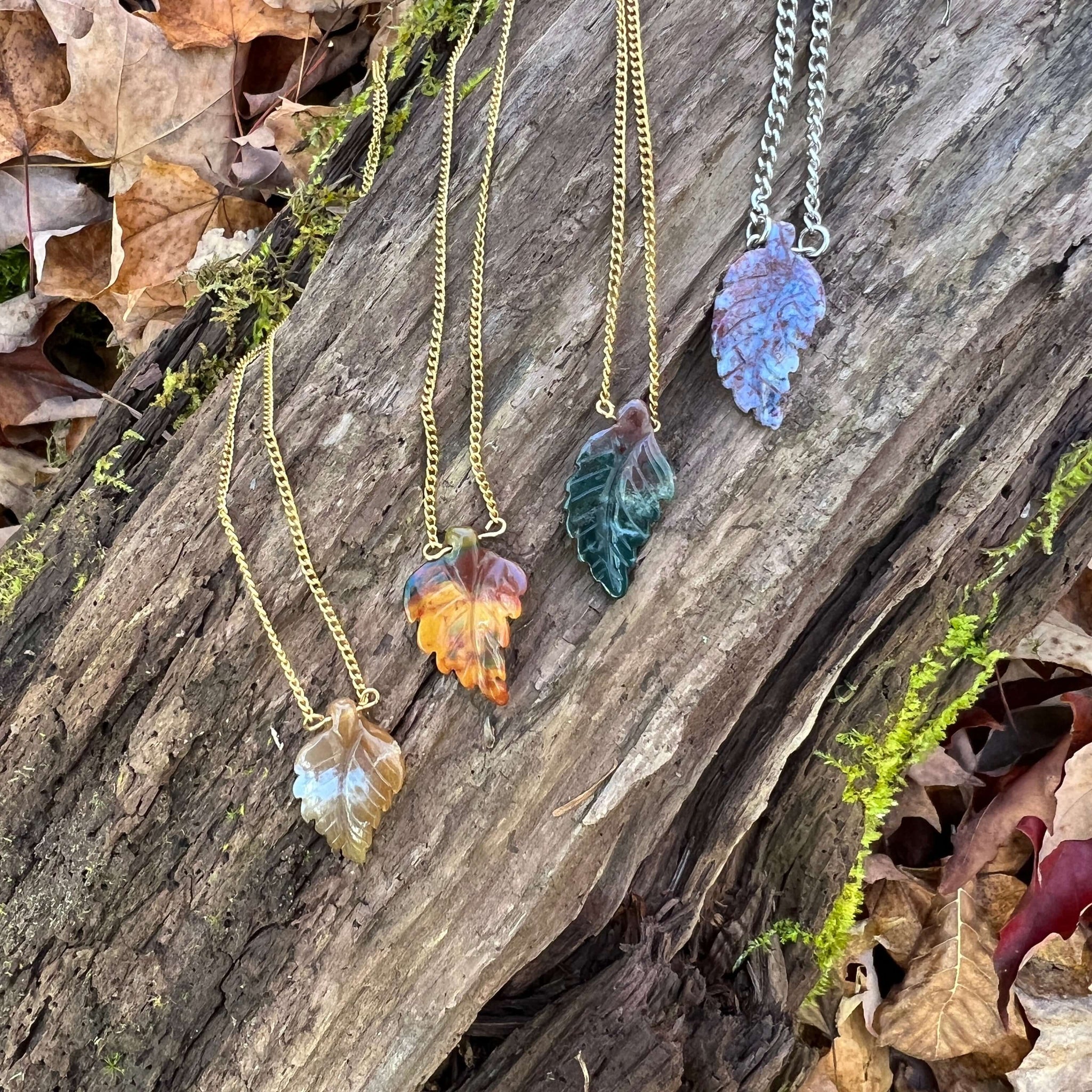 Gelin Maple Leaf Pendant Necklace in 14K Gold – Gelin Diamond